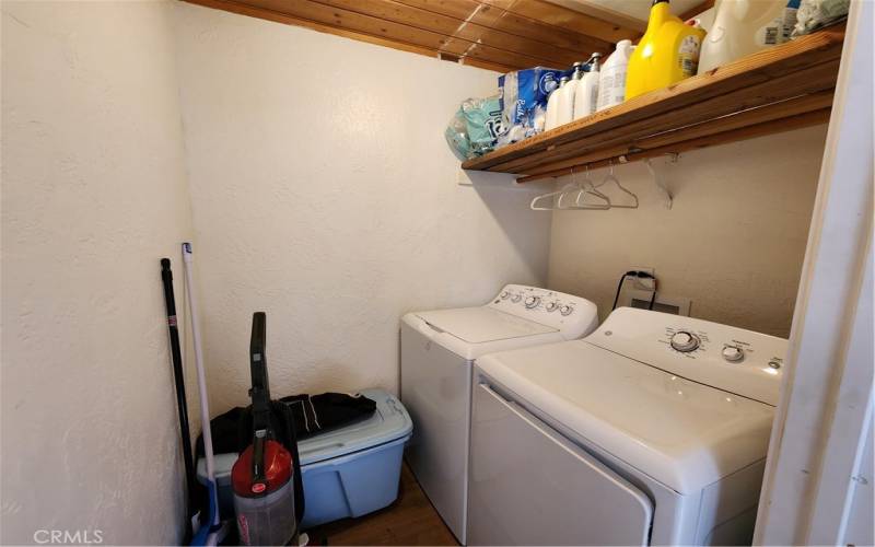 Laundry Room-Closet. Washer & Dryer Stay!