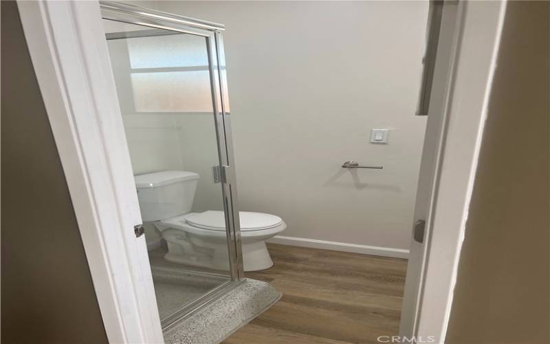 Studio Apartment A - Bathroom