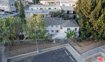 160 Union Place, Los Angeles, California 90026, 8 Bedrooms Bedrooms, ,Residential Income,Buy,160 Union Place,24350091