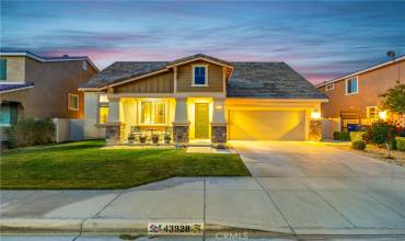 43928 Windrose Place, Lancaster, California 93536, 4 Bedrooms Bedrooms, ,3 BathroomsBathrooms,Residential,Buy,43928 Windrose Place,SR24059952