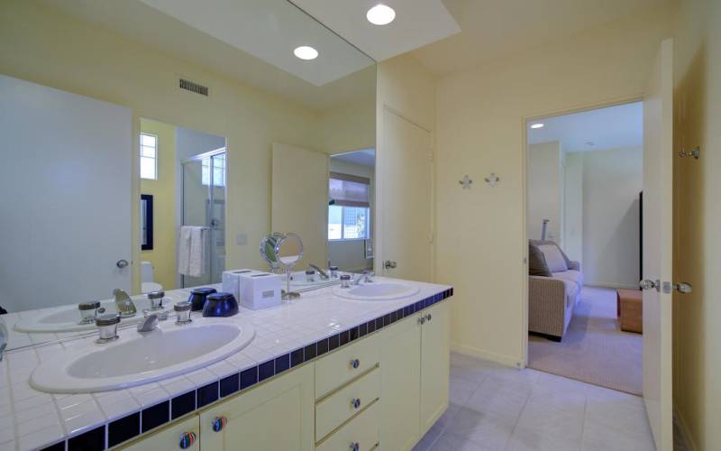 Bath with Access To Den & Bedroom