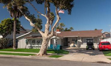 1170 Pine St, Coronado, California 92118, 3 Bedrooms Bedrooms, ,2 BathroomsBathrooms,Residential,Buy,1170 Pine St,240006513SD