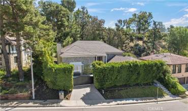 2900 Deep Canyon Drive, Beverly Hills, California 90210, 5 Bedrooms Bedrooms, ,6 BathroomsBathrooms,Residential,Buy,2900 Deep Canyon Drive,SR24055869