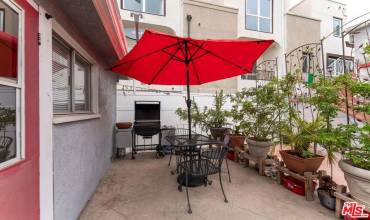 1242 Lodi Place, Los Angeles, California 90038, 4 Bedrooms Bedrooms, ,3 BathroomsBathrooms,Residential Lease,Rent,1242 Lodi Place,24370895