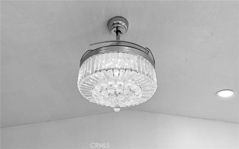 New LED Chandelier with 'Invisible' Fan