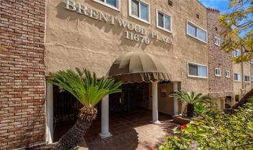 Brentwood Plaza Residence