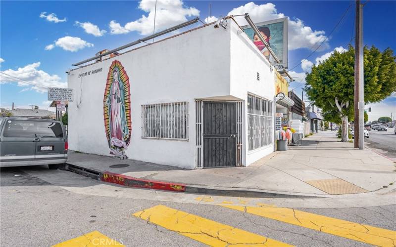 Exterior view corner store