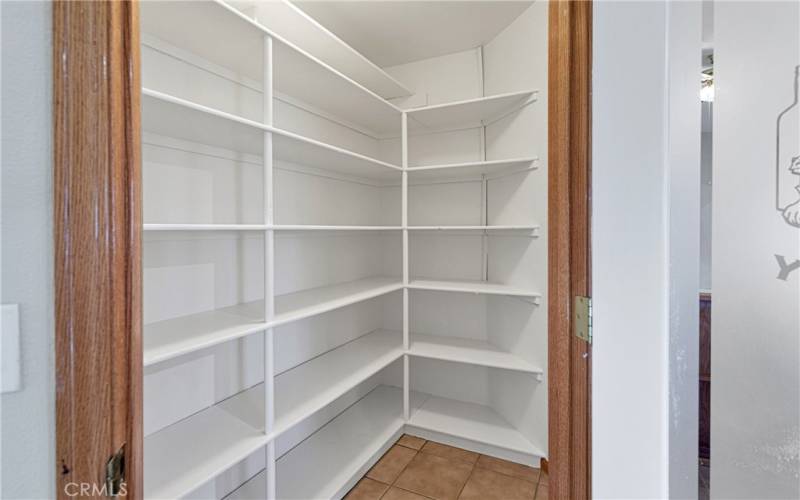 Walk-in Pantry