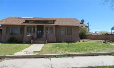 44714 Cedar Avenue, Lancaster, California 93534, 6 Bedrooms Bedrooms, ,4 BathroomsBathrooms,Residential Income,Buy,44714 Cedar Avenue,PW24065469