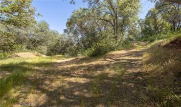 10 AC Miller Rd / Old Hwy, Mariposa, California 95338, ,Land,Buy,10 AC Miller Rd / Old Hwy,MP24066007