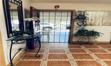 11427 Arminta Street, North Hollywood, California 91605, 7 Bedrooms Bedrooms, ,4 BathroomsBathrooms,Residential,Buy,11427 Arminta Street,SR24066507