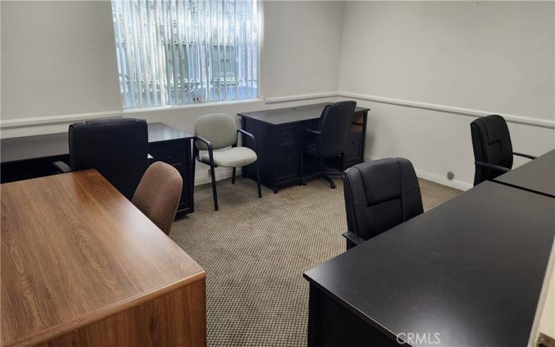 Large group or private office