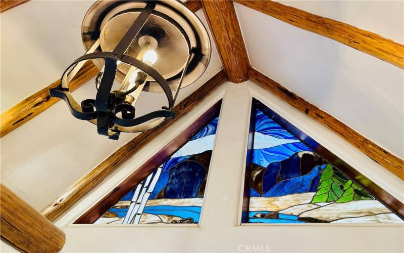 Vaulted ceiling in mud room