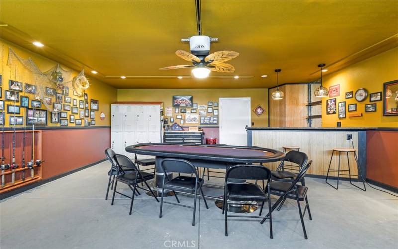 Inside garage/ poker/ entertainment room