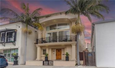 62 62nd Place, Long Beach, California 90803, 3 Bedrooms Bedrooms, ,3 BathroomsBathrooms,Residential,Buy,62 62nd Place,RS24064830