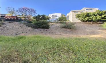 2452 Yorkshire Drive, Los Angeles, California 90065, ,Land,Buy,2452 Yorkshire Drive,WS24069741