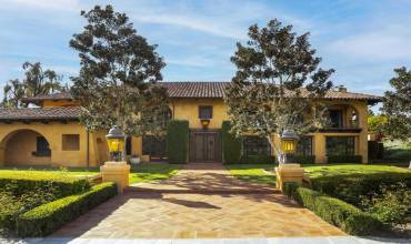 18220 Via de Fortuna, Rancho Santa Fe, California 92067, 6 Bedrooms Bedrooms, ,6 BathroomsBathrooms,Residential Lease,Rent,18220 Via de Fortuna,240007624SD