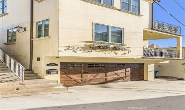 320 33rd Place, Manhattan Beach, California 90266, 3 Bedrooms Bedrooms, ,4 BathroomsBathrooms,Residential Lease,Rent,320 33rd Place,SB24072428