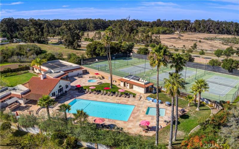 Aerial View-Foxenwood Club