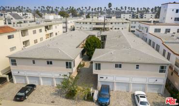 943 2nd Street, Santa Monica, California 90403, 24 Bedrooms Bedrooms, ,Residential Income,Buy,943 2nd Street,24358269