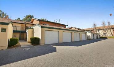 2655 Shadow Hills Drive 41, San Bernardino, California 92407, 2 Bedrooms Bedrooms, ,1 BathroomBathrooms,Residential,Buy,2655 Shadow Hills Drive 41,DW23191530