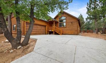 130 Yosemite, Big Bear, California 92315, 3 Bedrooms Bedrooms, ,2 BathroomsBathrooms,Residential,Buy,130 Yosemite,PTP2304635