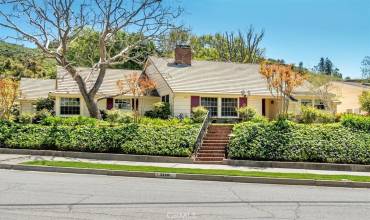 3320 Vickers Drive, Glendale, California 91208, 3 Bedrooms Bedrooms, ,2 BathroomsBathrooms,Residential,Buy,3320 Vickers Drive,GD24072434