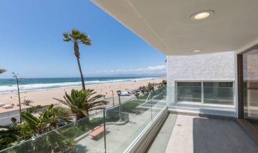 3616 The Strand A, Manhattan Beach, California 90266, 2 Bedrooms Bedrooms, ,2 BathroomsBathrooms,Residential Lease,Rent,3616 The Strand A,SB24073433