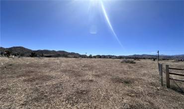 0 Roy Rogers Road, Pioneertown, California 92268, ,Land,Buy,0 Roy Rogers Road,TR24074609