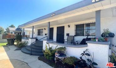 1452 W 53rd Street, Los Angeles, California 90062, 4 Bedrooms Bedrooms, ,Residential Income,Buy,1452 W 53rd Street,24379885