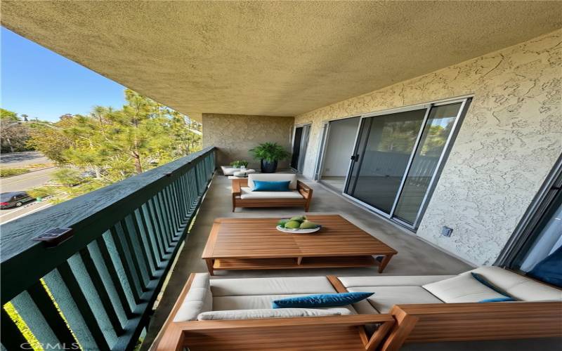 Balcony - Virtual Staging