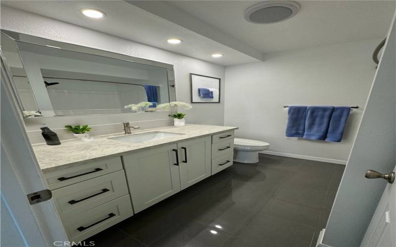  Primary Bathroom - Virtual Staging