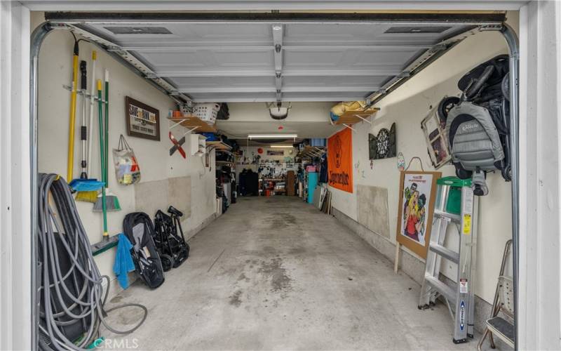Tandem Parking Garage for 2 cars plus shelves
