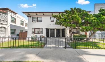 736 744 Olive Avenue, Long Beach, California 90813, 8 Bedrooms Bedrooms, ,4 BathroomsBathrooms,Residential Income,Buy,736 744 Olive Avenue,PW23229182