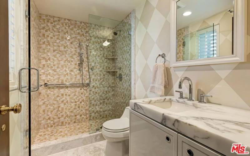 814 N. Bedford - Guest Bathroom