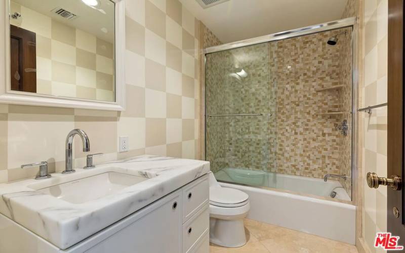 814 N. Bedford - Guest Bathroom