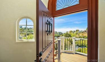 1935 Nautilus St, La Jolla, California 92037, 3 Bedrooms Bedrooms, ,3 BathroomsBathrooms,Residential Lease,Rent,1935 Nautilus St,240008321SD