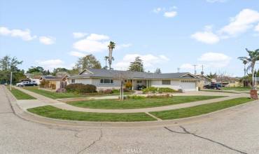 3650 Lakeview Court, Santa Maria, California 93455, 3 Bedrooms Bedrooms, ,2 BathroomsBathrooms,Residential,Buy,3650 Lakeview Court,PI24076316