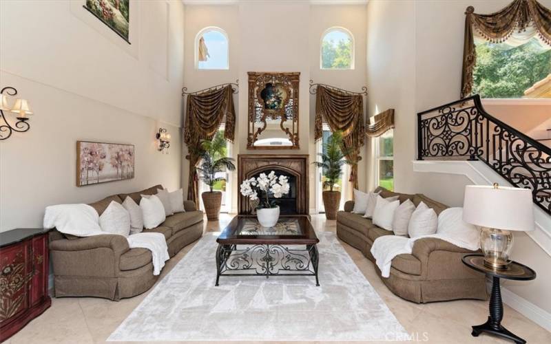 Gorgeous 2-story ceilings in the living room