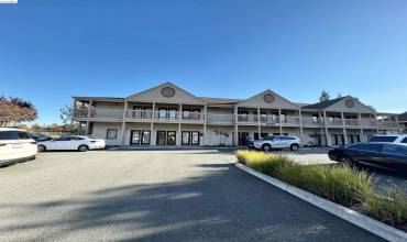 3727 SUNSET LANE UNIT 100, Antioch, California 94505-9999, ,Commercial Lease,Rent,3727 SUNSET LANE UNIT 100,41056832