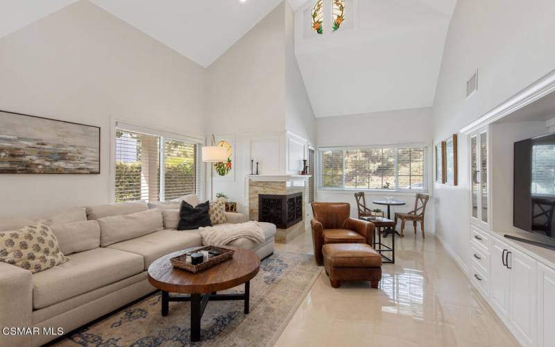 5450 Forest Cove Ln Agoura-large-014-011