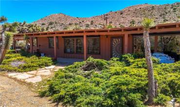 55839 Highland Trail, Yucca Valley, California 92284, 2 Bedrooms Bedrooms, ,2 BathroomsBathrooms,Residential,Buy,55839 Highland Trail,JT24078342