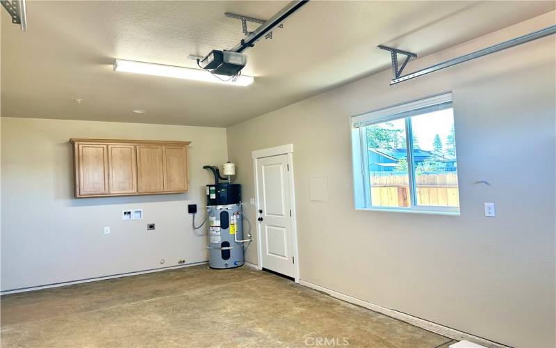 Expanded garage with laundry
