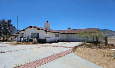9276 Cody Road, Lucerne Valley, California 92356, 3 Bedrooms Bedrooms, ,2 BathroomsBathrooms,Residential,Buy,9276 Cody Road,HD24081267