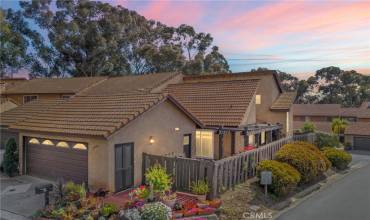 2044 Avenue Of The Trees, Carlsbad, California 92008, 3 Bedrooms Bedrooms, ,2 BathroomsBathrooms,Residential,Buy,2044 Avenue Of The Trees,SW24082158