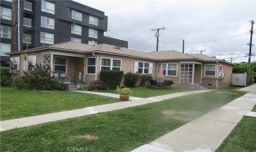116 W 120th Street, Los Angeles, California 90061, 4 Bedrooms Bedrooms, ,2 BathroomsBathrooms,Residential Income,Buy,116 W 120th Street,DW24083252