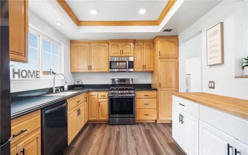 Large kitchen with plenty of counter space