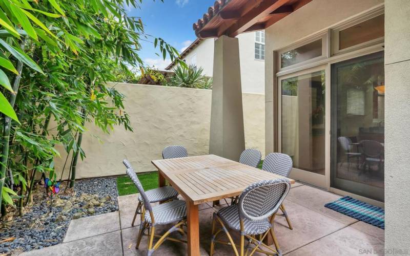 Private Patio. Perfect for Alfresco Dining!
