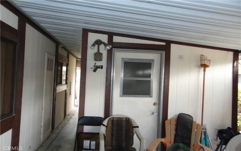 shed/breezeway between shed and home