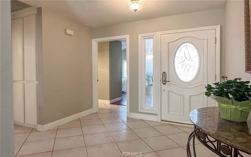 Welcome your Family and Friends with this Spacious Entry